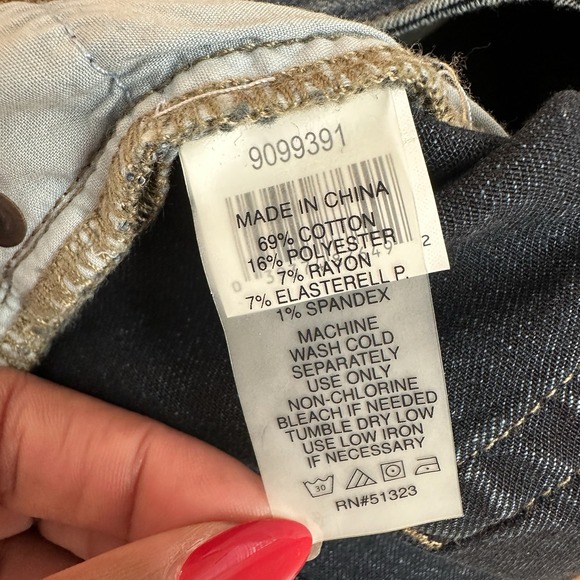 Vince Camuto Women's Jeans Size 32/14 Skinny Dark Wash Dark‎ Wash Style 9099391 - Picture 4 of 5